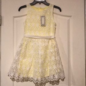 Girls dress